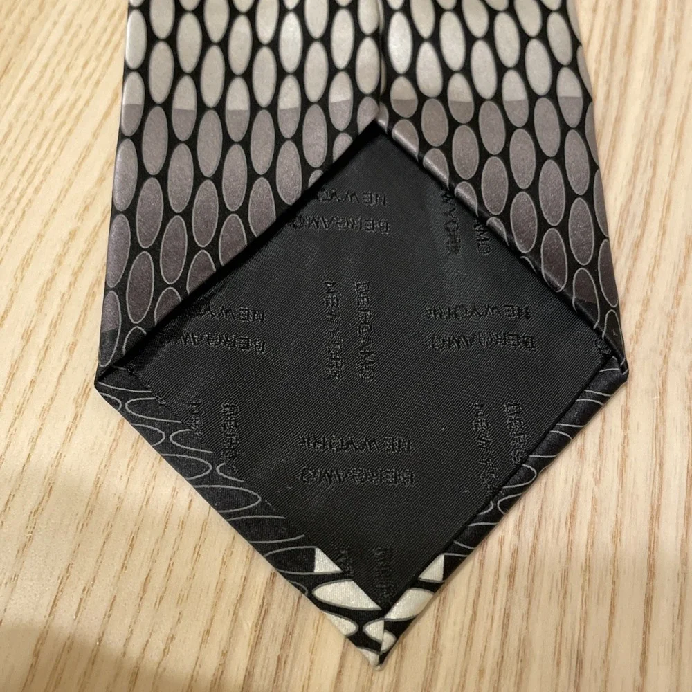 Men's Bergamo New York Handmade Silk Neck Tie Ombre Gradient Black Gray
